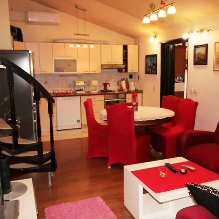 Dijana Apartment
