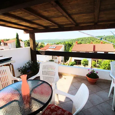 Διαμέρισμα Dijana Banjole